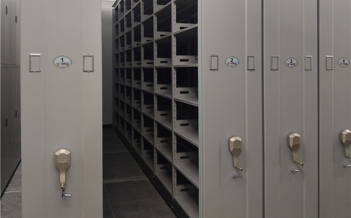 n耳ׁGô_ڛ]ir´_n