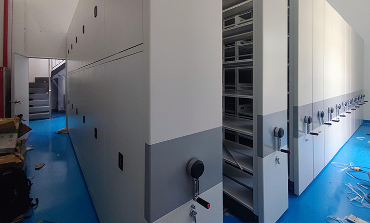 手搖檔案密集架圖 手搖檔案密集架圖